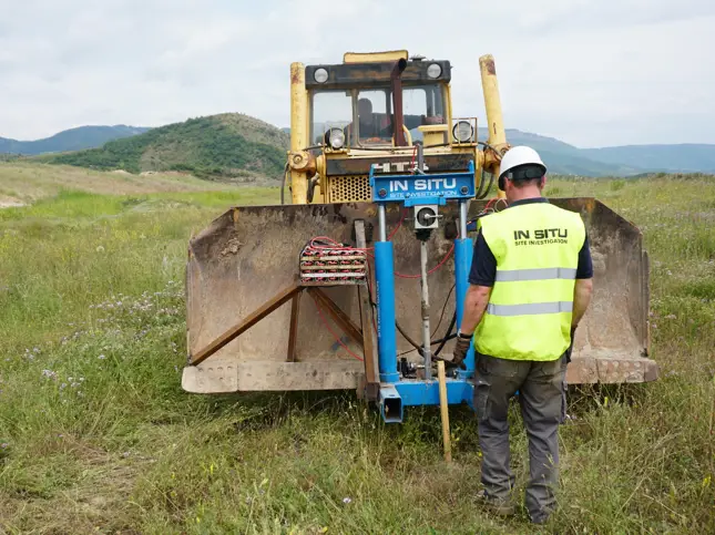 Our Rigs | In Situ Site Investigation